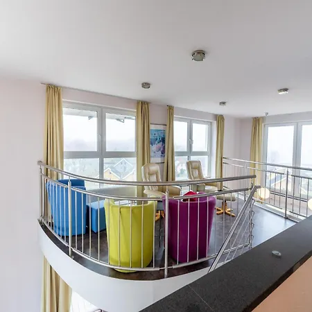 Geschmackvoll Eingerichtetes Apartment *