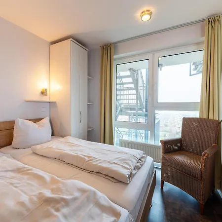 Apartment Geschmackvoll Eingerichtetes *